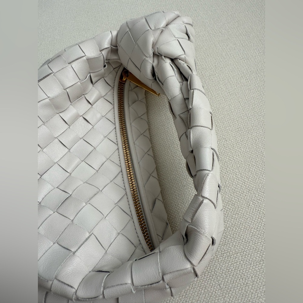 Bottega Veneta Mini Jodie - Chalk - Picture 4 of 10